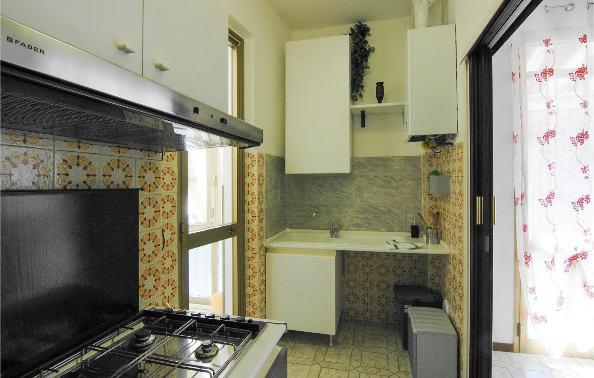 Cozy Apartment In La Spezia With Wifi Luaran gambar
